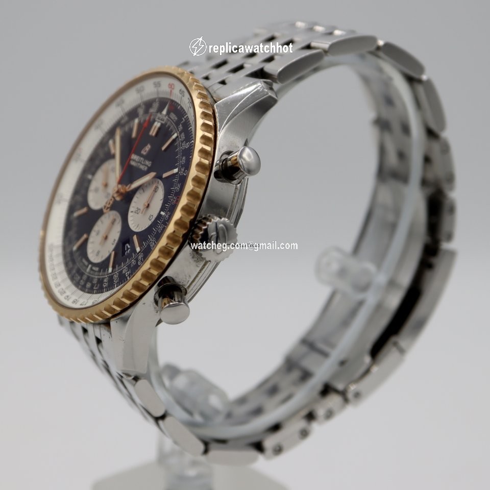Breitling Navitimer 01 (46 MM) Mens watch Unisex Automatic Gold Steel UB0127211B1A1 3