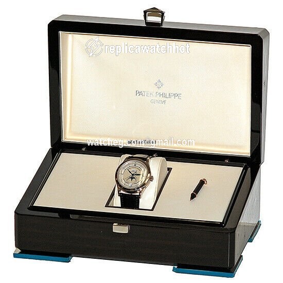 Patek Philippe Annual Calendar Mens watch Unisex Automatic White gold 5396-G 3