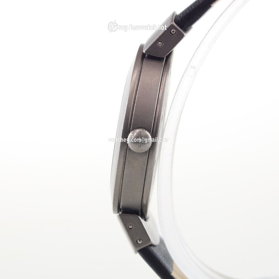 Porsche Design Mens watch Unisex Automatic Titanium 3520-001 3