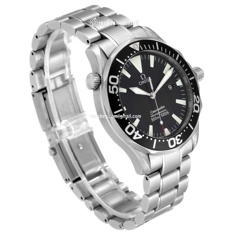 Omega Seamaster Diver 300 M Mens watch Unisex Quartz Steel 2264.50.00 3