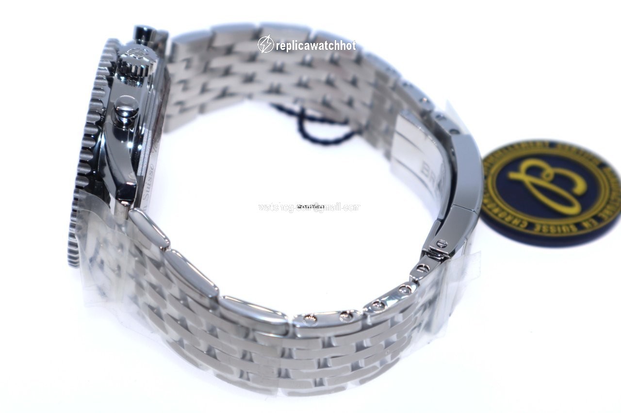 Breitling Navitimer 1 B01 Chronograph 43 Mens watch Unisex Automatic Steel AB0121211G1A1 3