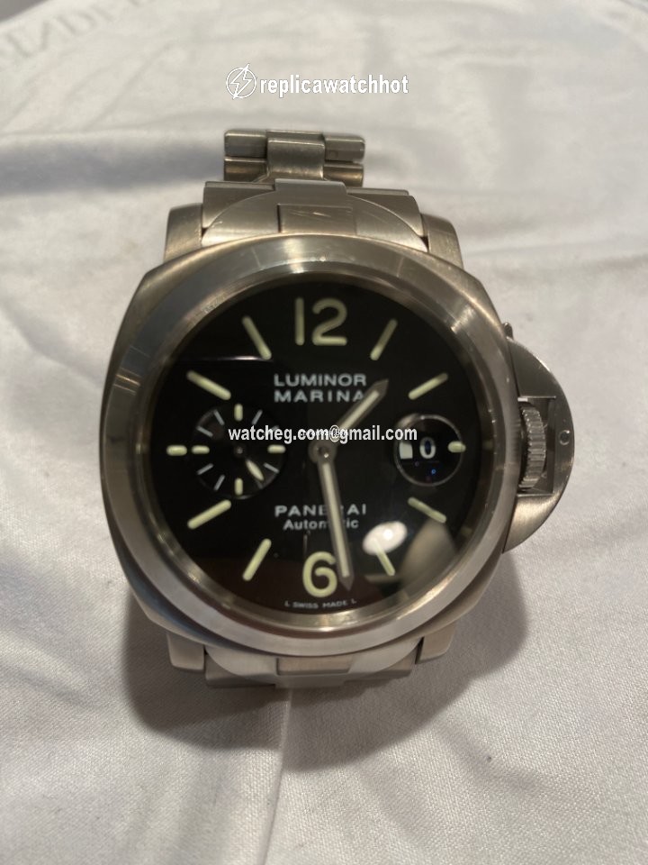 Panerai Luminor Marina Automatic Mens watch Unisex Automatic Titanium PAM 00221 3