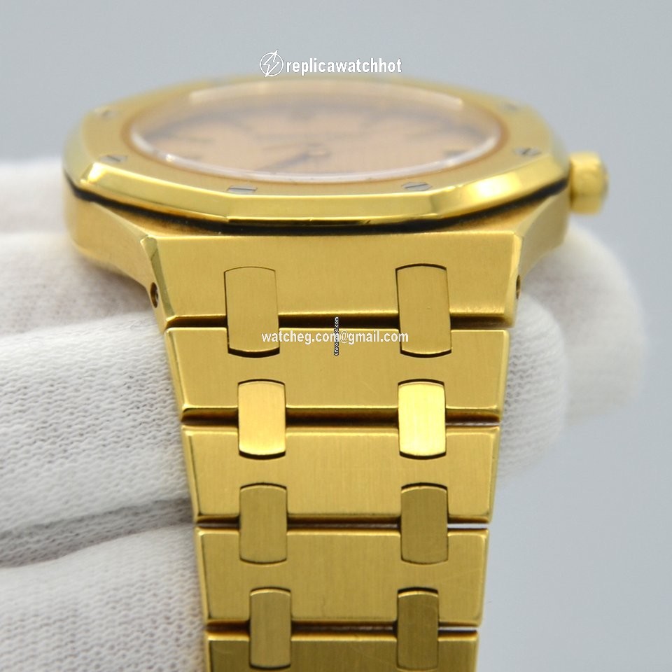 Audemars Piguet Royal Oak Mens watch Unisex Automatic Yellow gold 4100BA 3