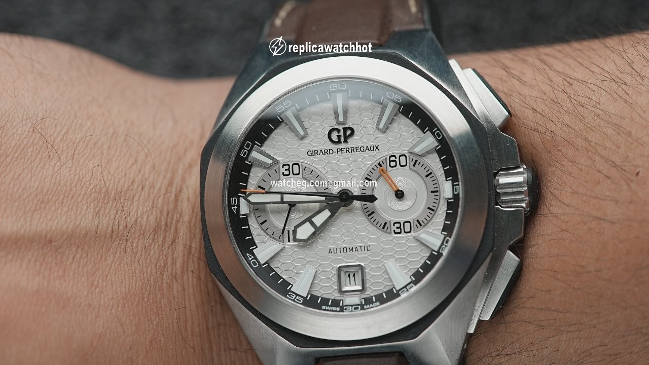 Girard Perregaux Chrono Hawk Mens watch Unisex Steel 49970-11-131-HDBA 3