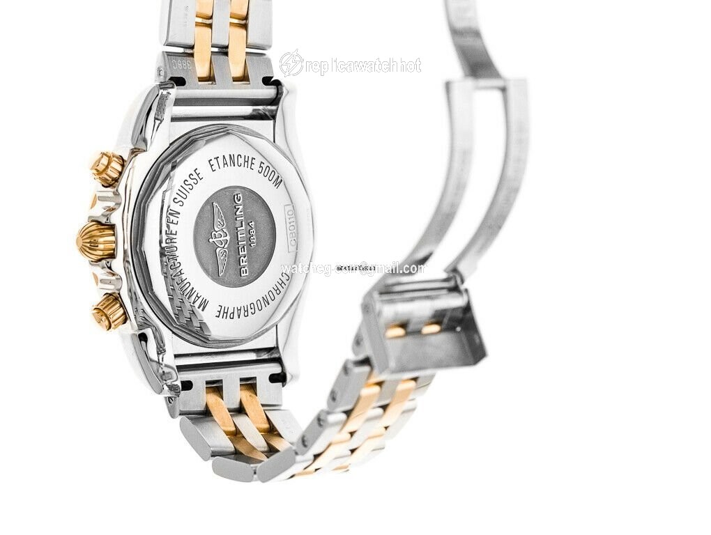 Breitling Chronomat 44 Mens watch Unisex Automatic Gold Steel CB011012 B968 3