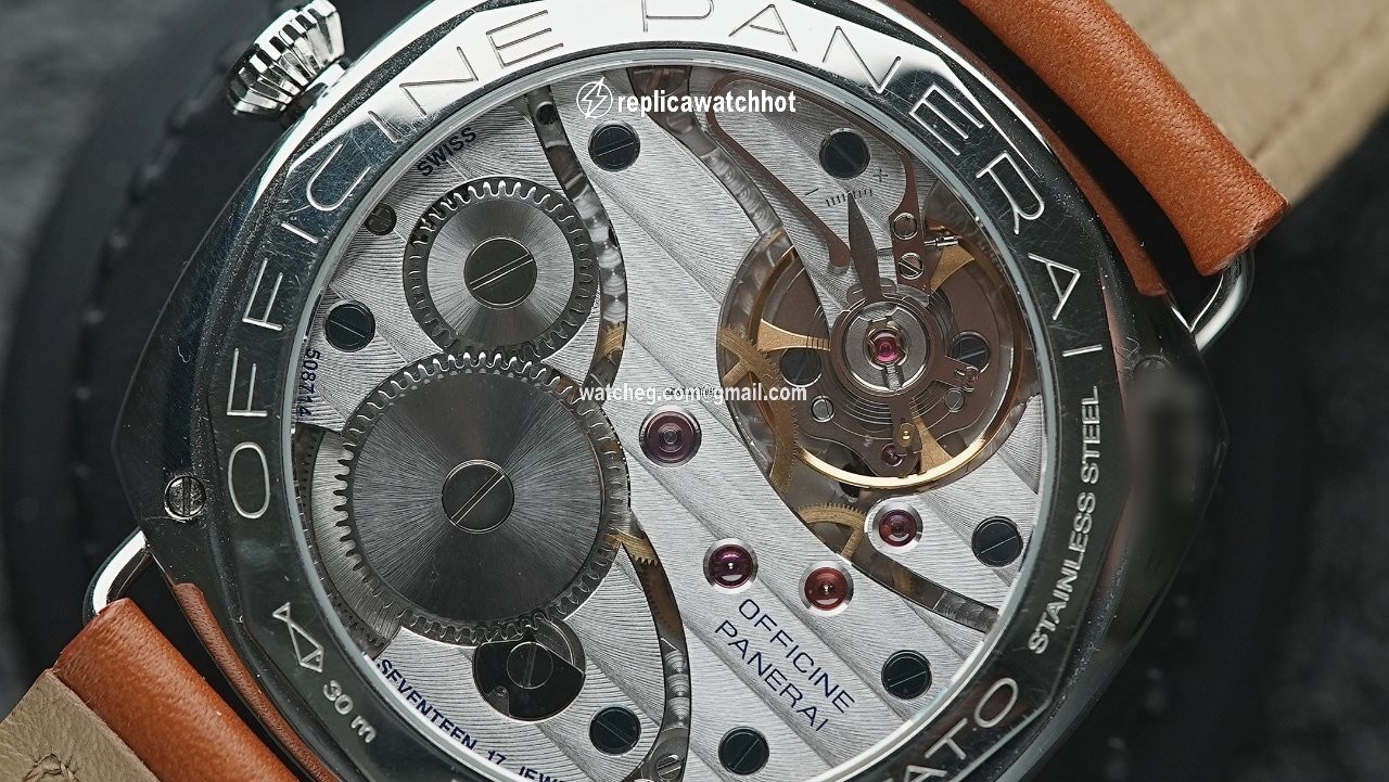 Panerai Special Editions Mens watch Unisex Manual winding Steel PAM 00448 3
