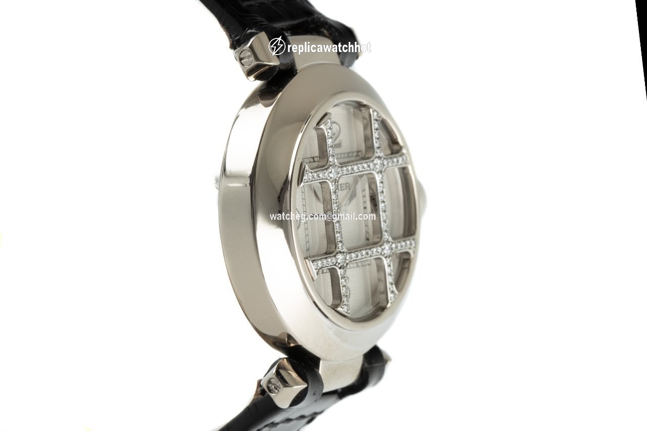 Cartier Pasha Womens watch Automatic White gold 2400 3