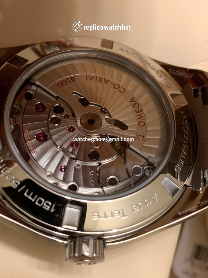 Omega Seamaster Aqua Terra Mens watch Unisex Automatic STZ001343 3