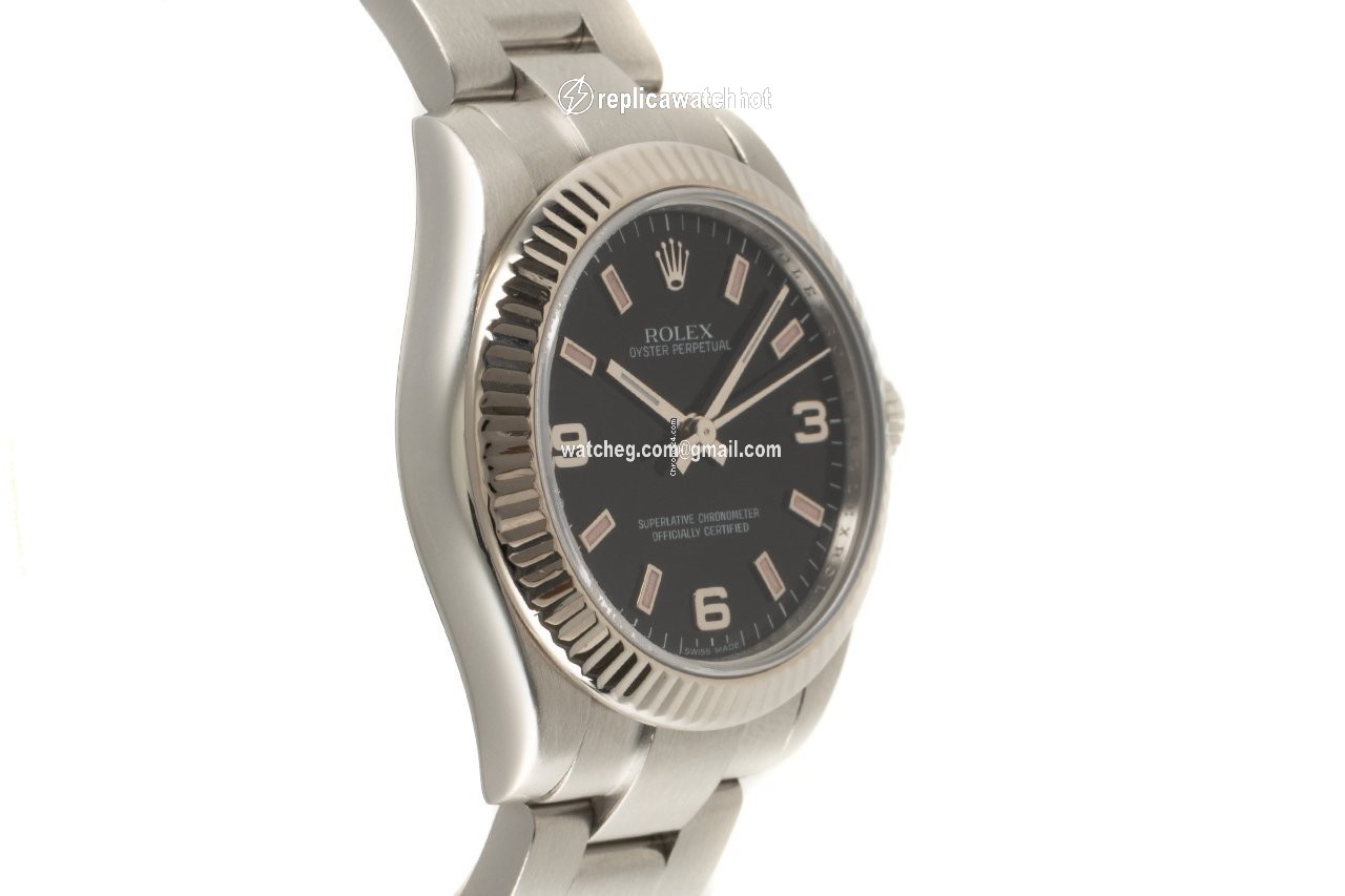 Rolex Oyster Perpetual 31 Womens watch Gold Steel Automatic 177234 3