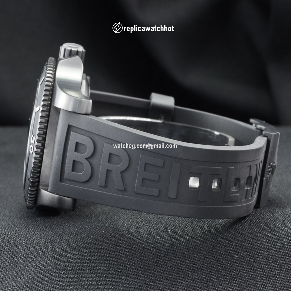Breitling Superocean Mens watch Unisex Automatic Steel M17368B71B1S1 3