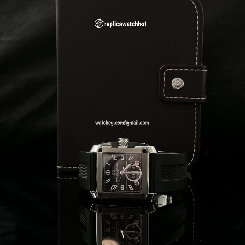 Baume & Mercier Hampton Mens watch Unisex Automatic Steel Baume & Mercier Hampton square XL Dual Timer 3