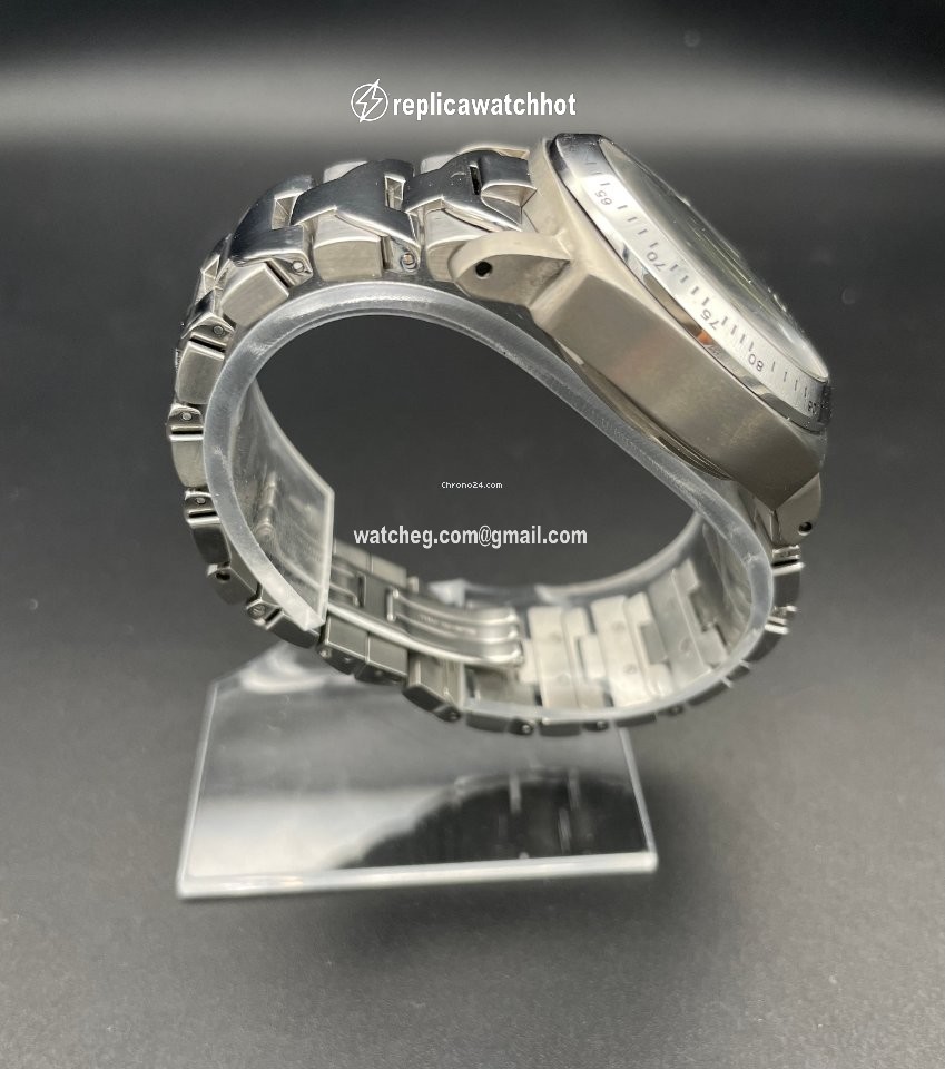Panerai Luminor Chrono Mens watch Unisex Automatic Titanium PAM 00074 3