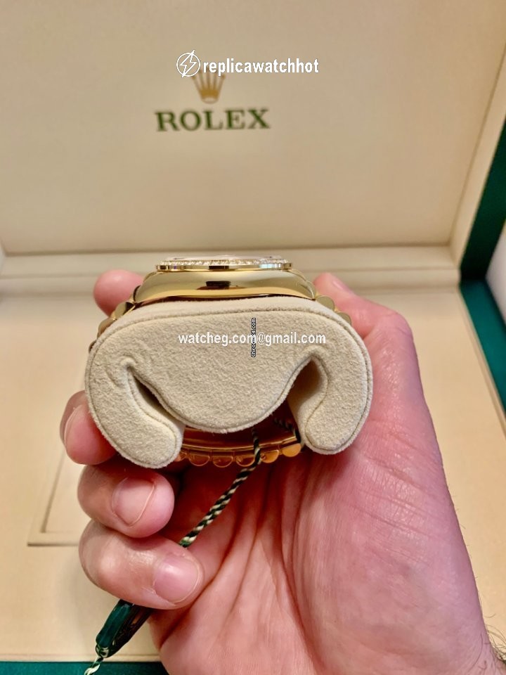 Rolex Day-Date 36 Mens watch Unisex Yellow gold Automatic 128348RBR 3