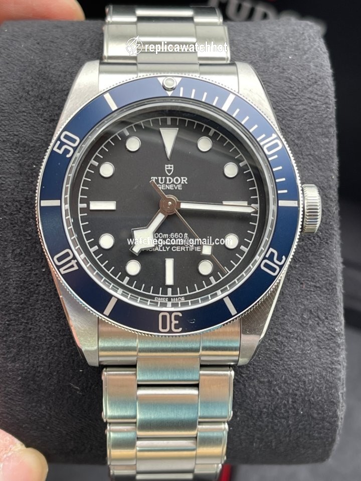 Tudor Black Bay Mens watch Unisex Automatic Steel 79230B 3