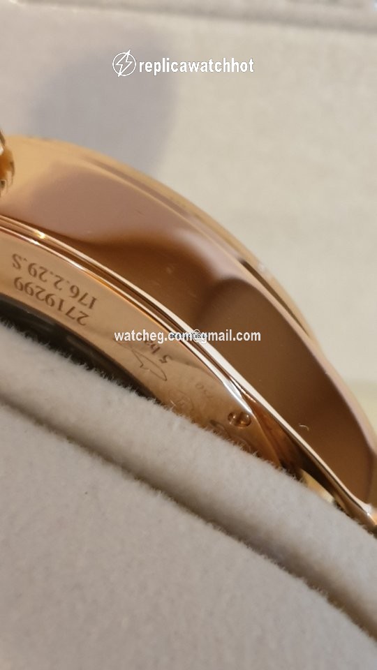 Jaeger-LeCoultre Master Geographic Mens watch Unisex Automatic Rose gold Q1422421 3