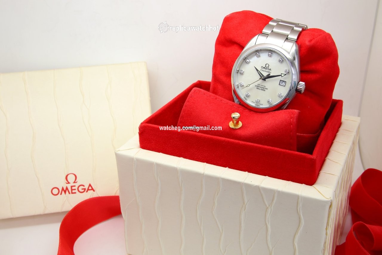 Omega Seamaster Aqua Terra Womens watch Automatic Steel 2504.75.00 3