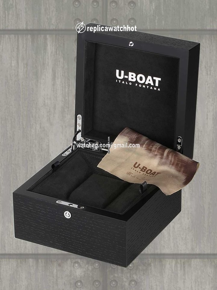 U-Boat Mens watch Unisex Automatic Steel 9007A 3