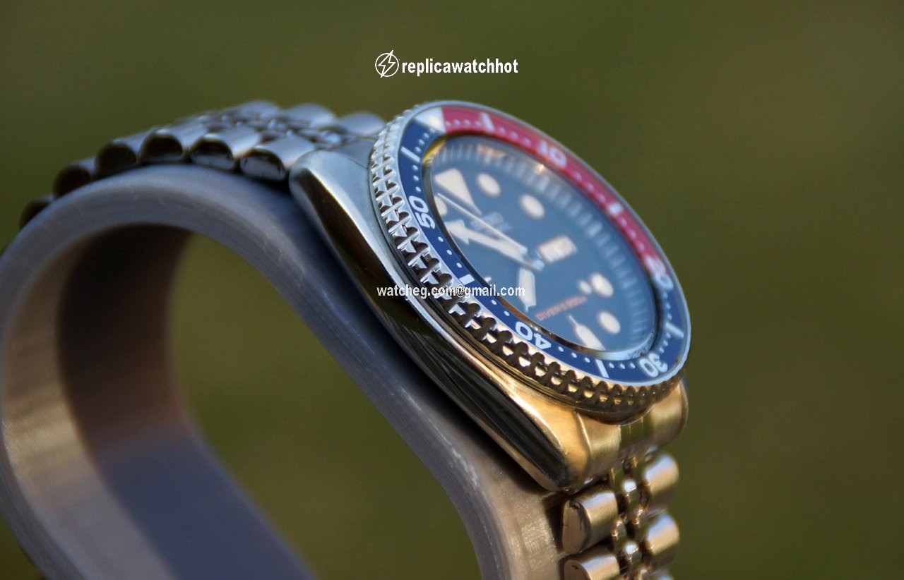 Seiko Prospex Mens watch Unisex Automatic Steel SKX009K2 3