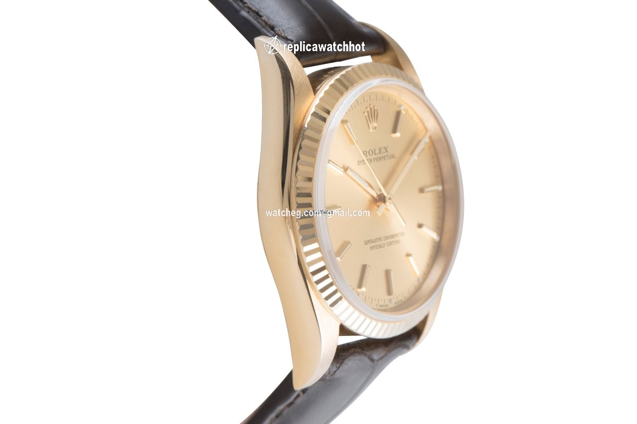 Rolex Oyster Perpetual 34 Mens watch Unisex Yellow gold Automatic 14238 3