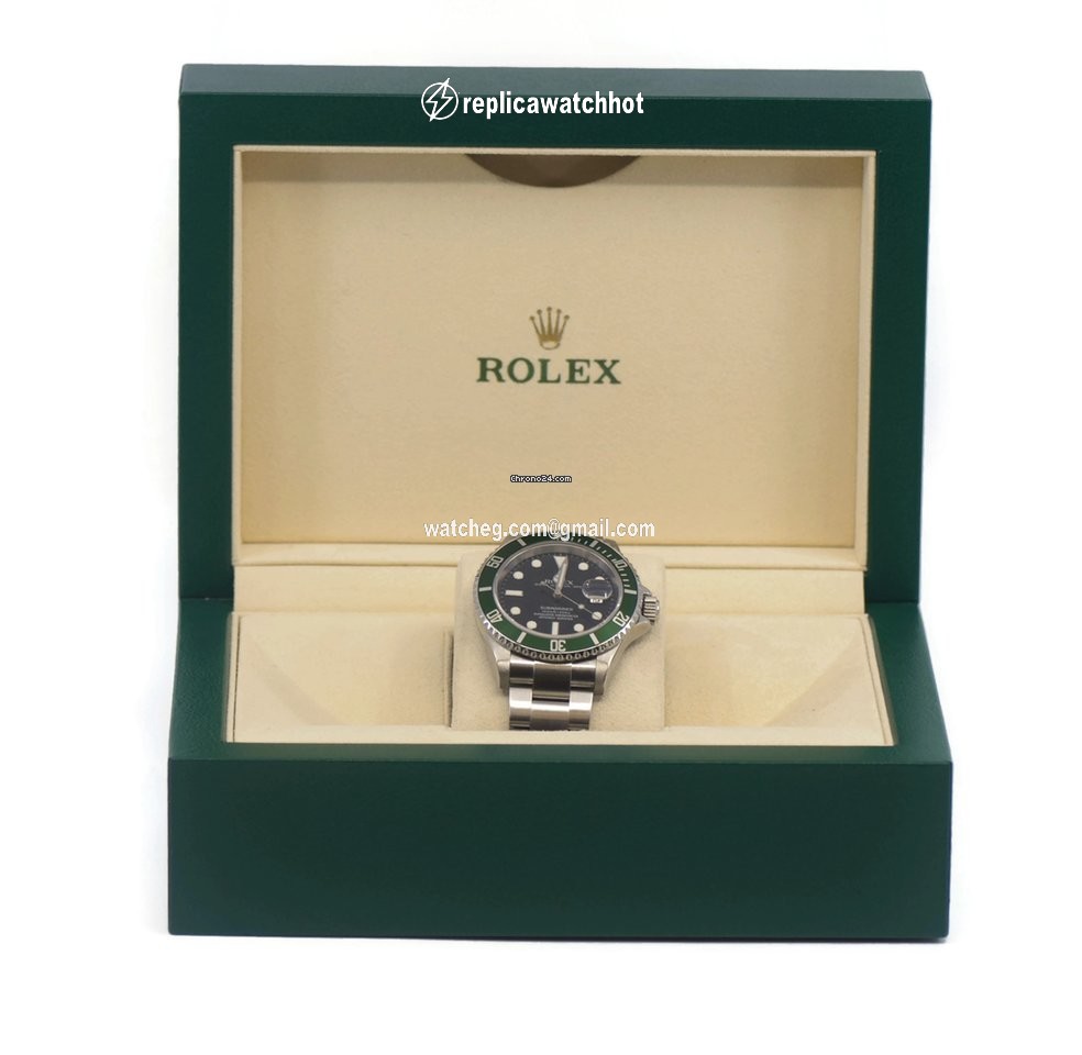 Rolex Submariner Date Mens watch Unisex Steel Automatic 16610T LV 3