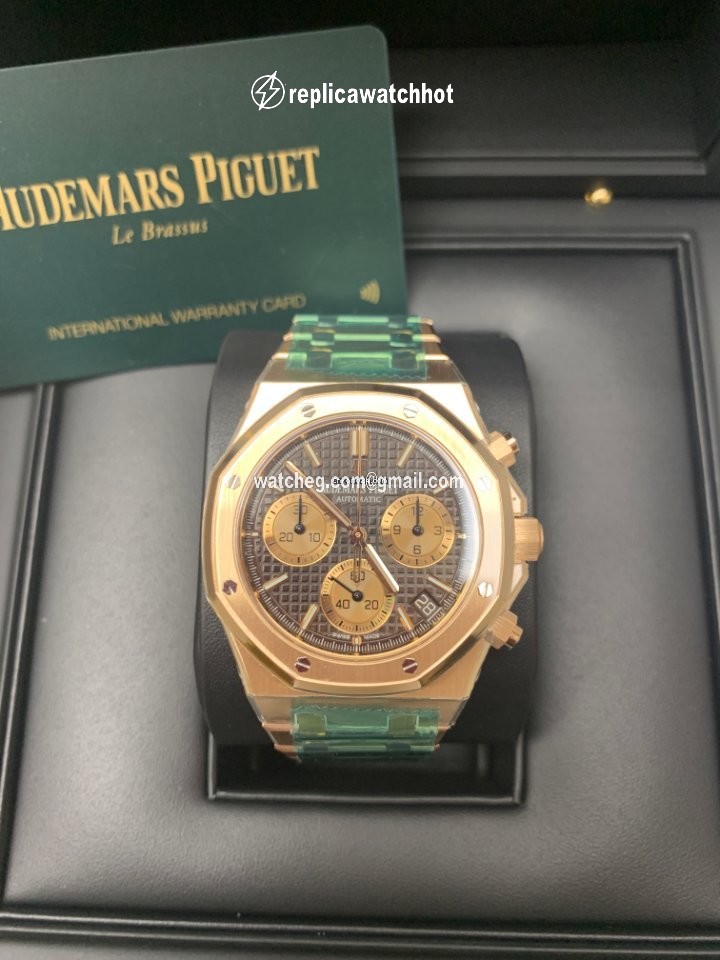 Audemars Piguet Royal Oak Chronograph Mens watch Unisex Automatic Rose gold 26239OR.OO.1220OR.02 3