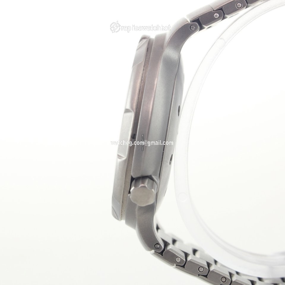 Porsche Design Mens watch Unisex Automatic Titanium 3524 3