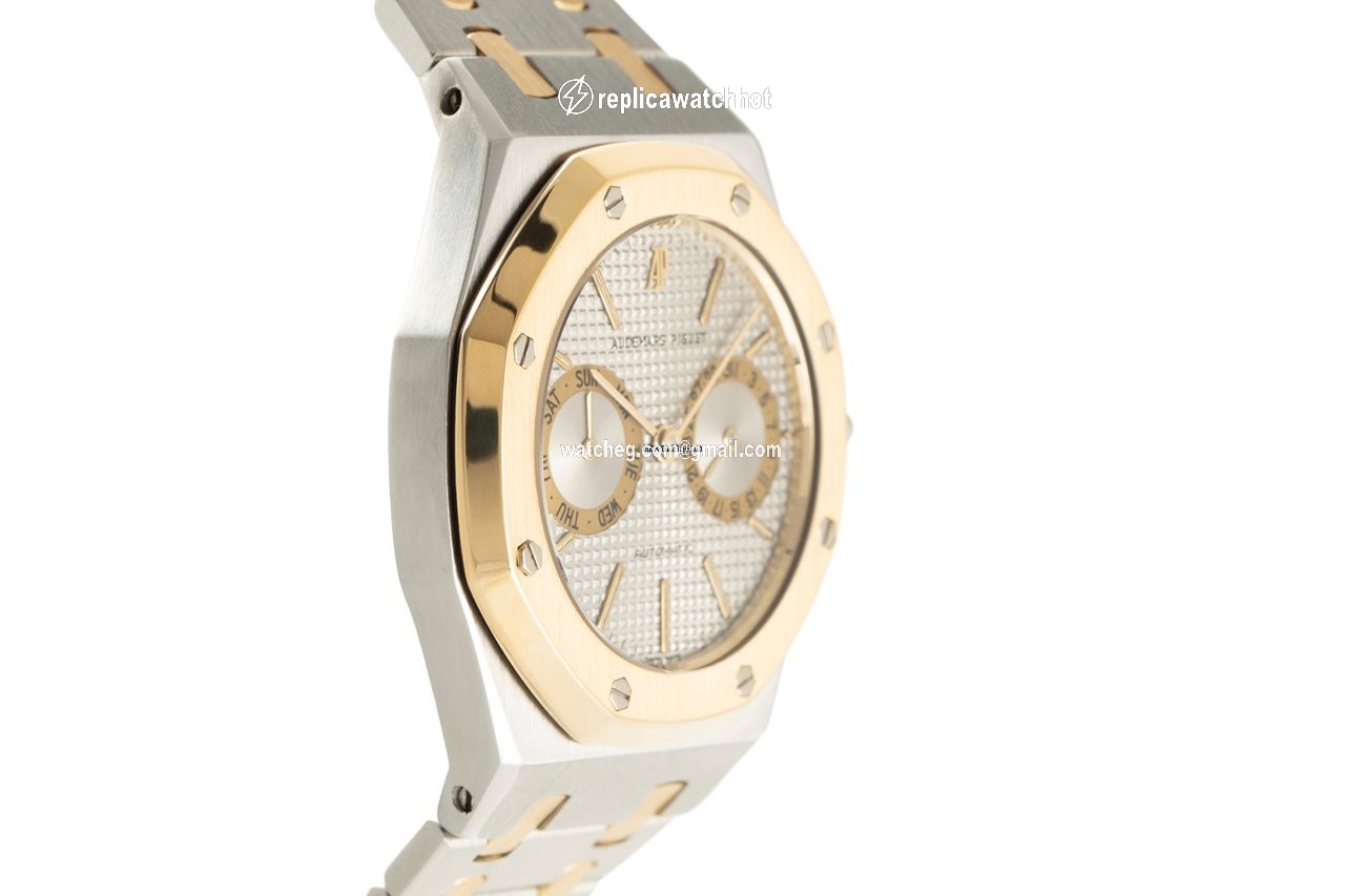 Audemars Piguet Royal Oak Day-Date Mens watch Unisex Automatic Gold Steel 25572SA.0.0477SA.01 3