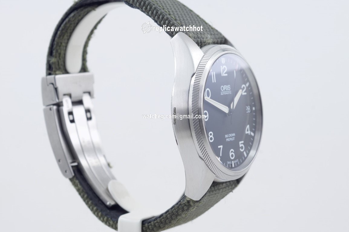 Oris Big Crown ProPilot Date Mens watch Unisex Automatic Steel 01 751 7697 4164 3
