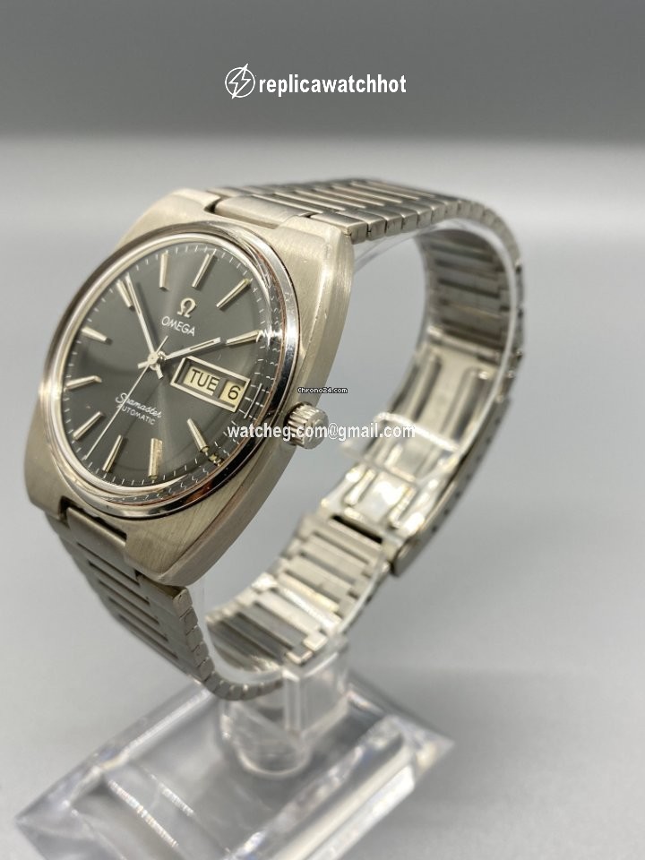 Omega Seamaster Mens watch Unisex Automatic Steel 166.0216 3