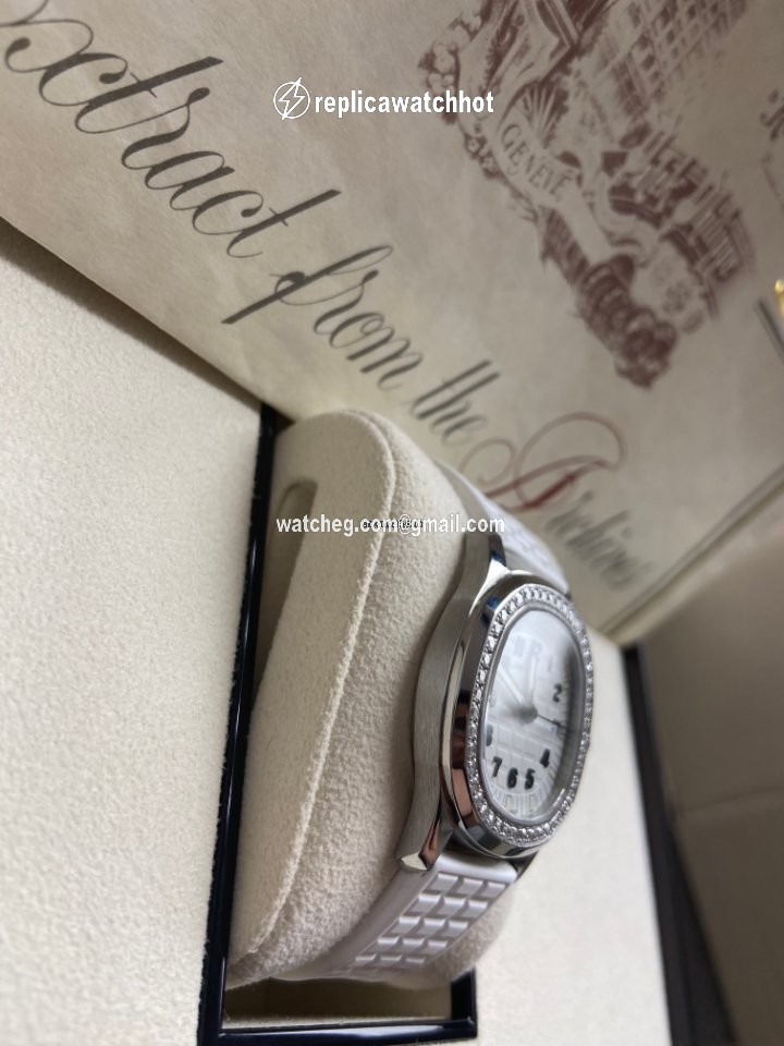 Patek Philippe Aquanaut Womens watch Quartz Steel 5067A-011 3
