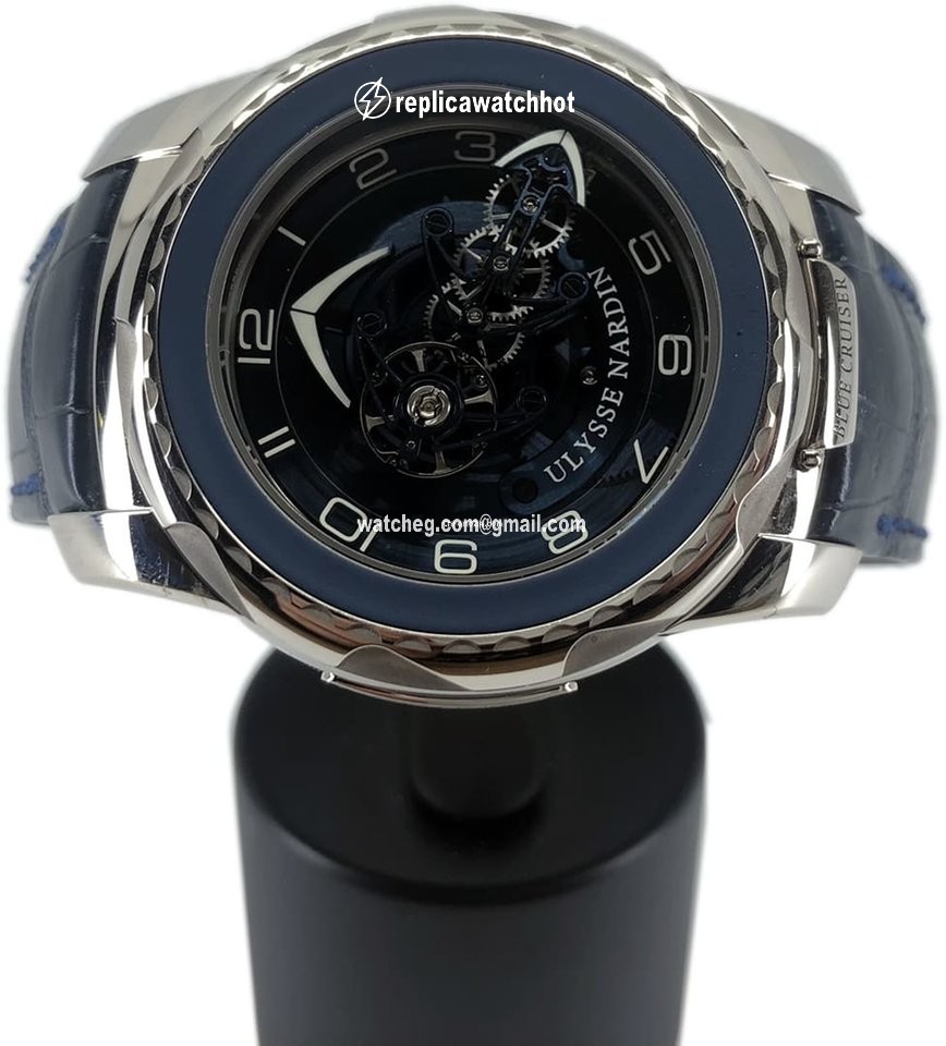 Ulysse Nardin Freak Cruiser Mens watch Unisex Manual winding White gold 2050-131 03 3