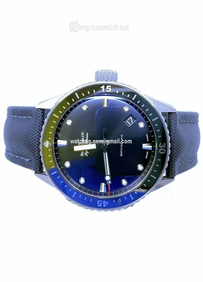 Blancpain Fifty Fathoms Bathyscaphe Mens watch Unisex Automatic Titanium 5000 1230 B52A 3