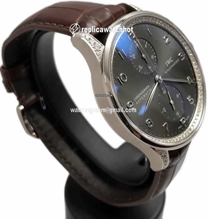 IWC Portuguese Chronograph Mens watch Unisex Automatic White gold 3714.74 3