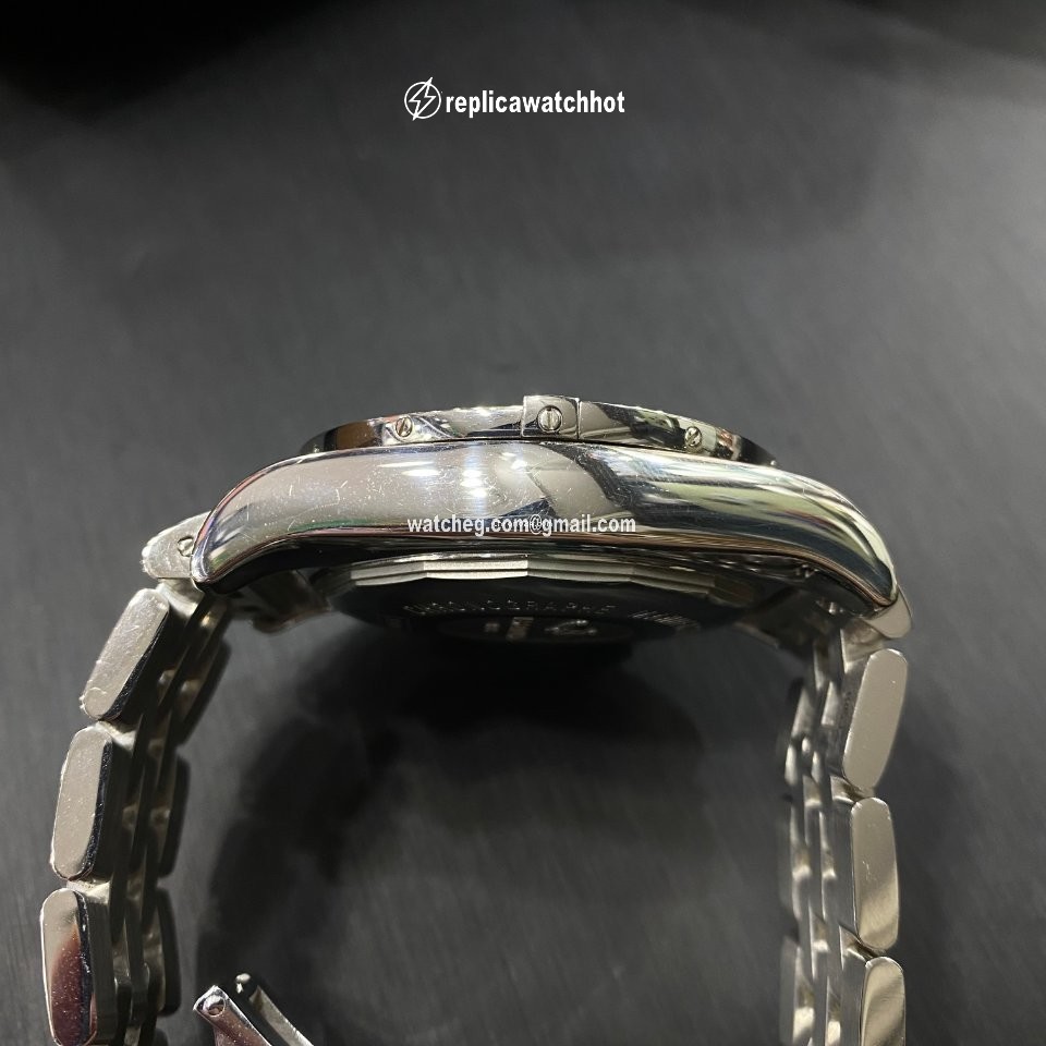 Breitling Chronomat 44 Automatic Steel AB011012 M524 3
