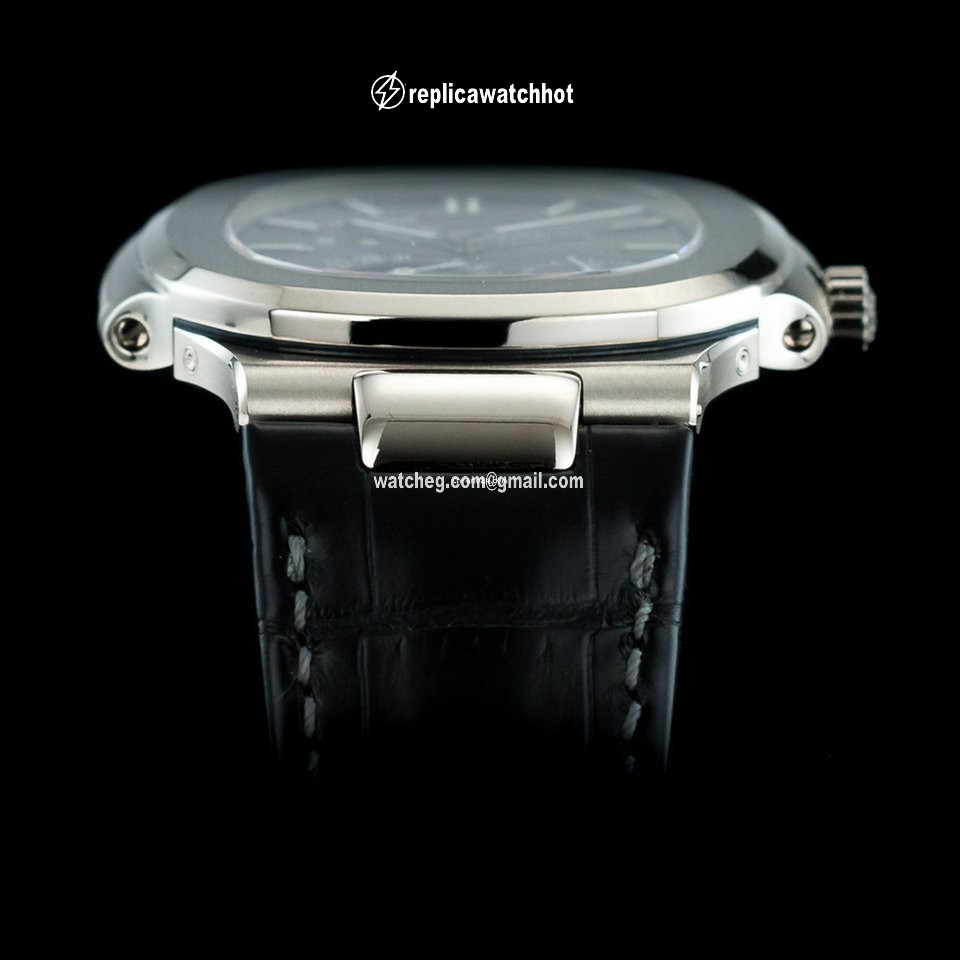 Patek Philippe Nautilus Mens watch Unisex Automatic White gold 5712G-001 3