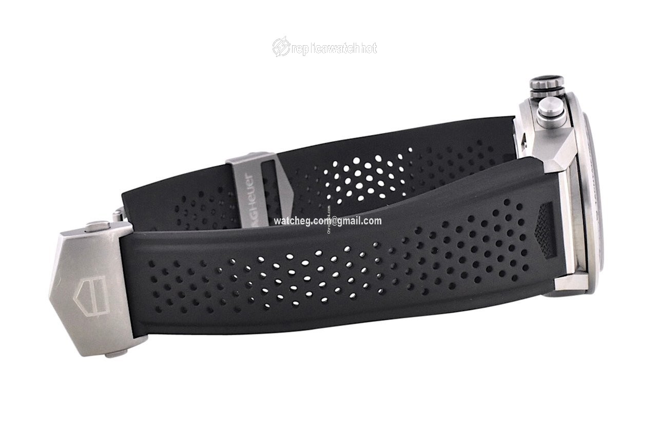 TAG Heuer Carrera Calibre HEUER 01 Mens watch Unisex Automatic Titanium CAR208Z.FT6046 3