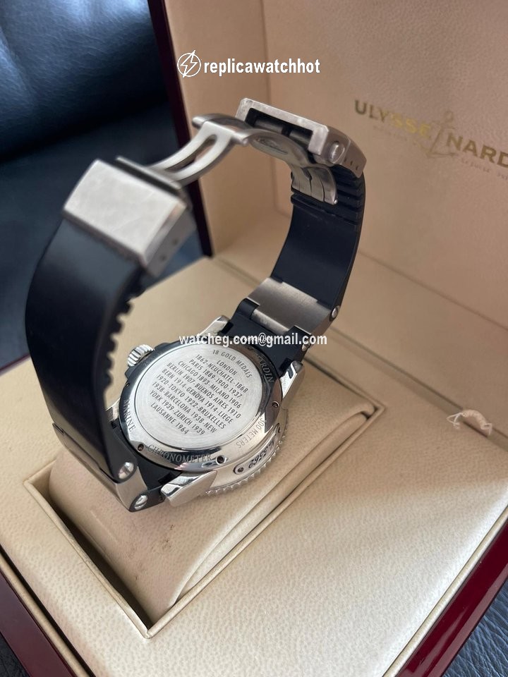 Ulysse Nardin Mens watch Unisex Automatic Steel 5562 3