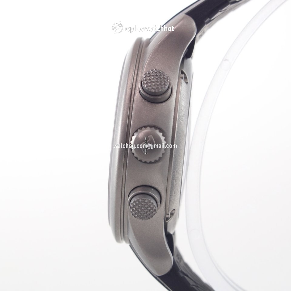 Porsche Design Dashboard Mens watch Unisex Automatic Titanium 6613.10 3
