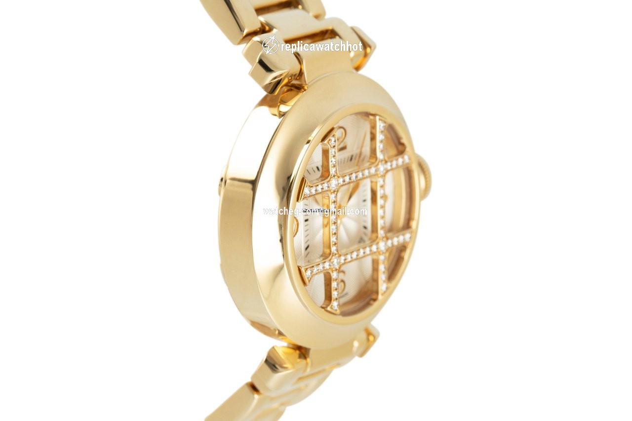 Cartier Pasha Womens watch Automatic Yellow gold 2399 3