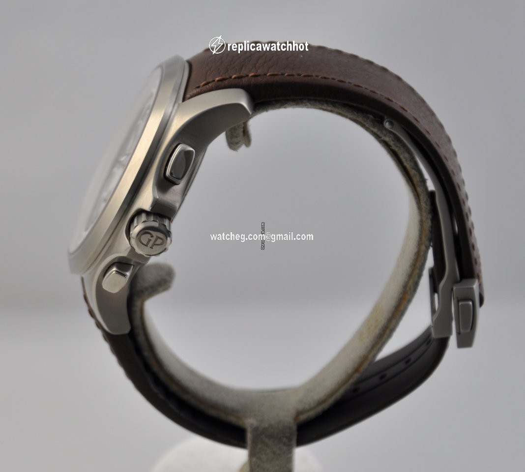 Girard Perregaux Traveller Mens watch Unisex Automatic Titanium 49700-21-132-HBBB 3