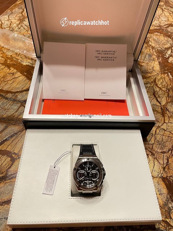 IWC Ingenieur Perpetual Calendar Digital Date-Month Mens watch Unisex Automatic Titanium IW379201 3
