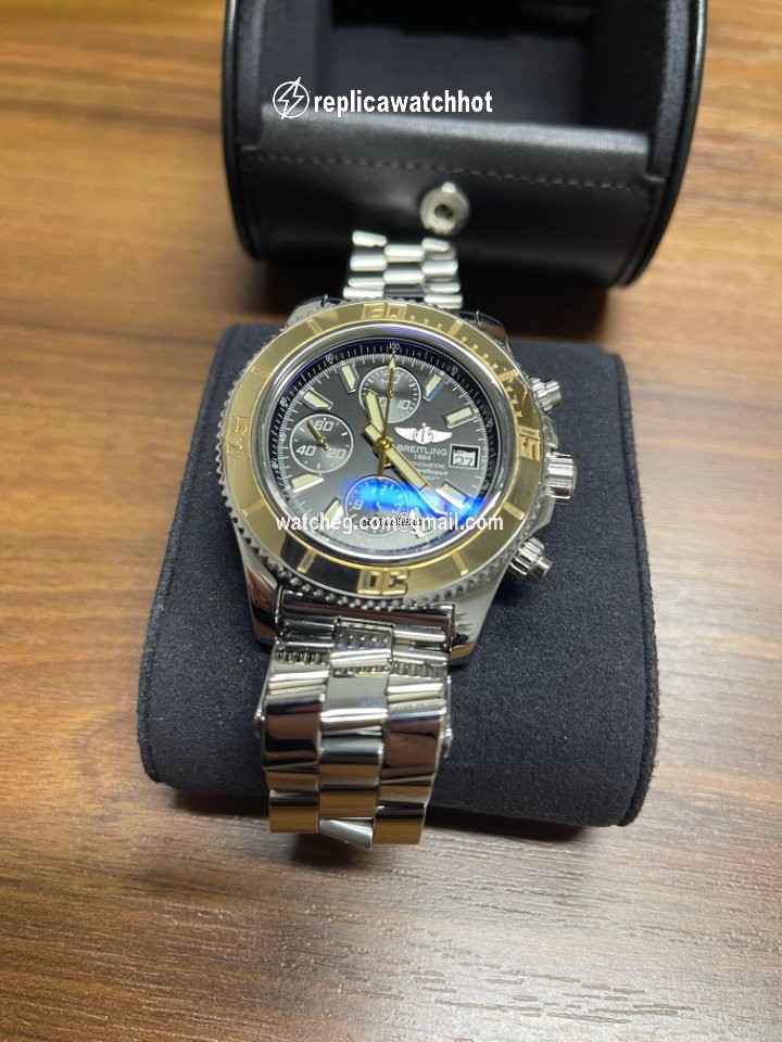Breitling Superocean Chronograph II Mens watch Unisex Automatic Steel C1334112 BA84 3
