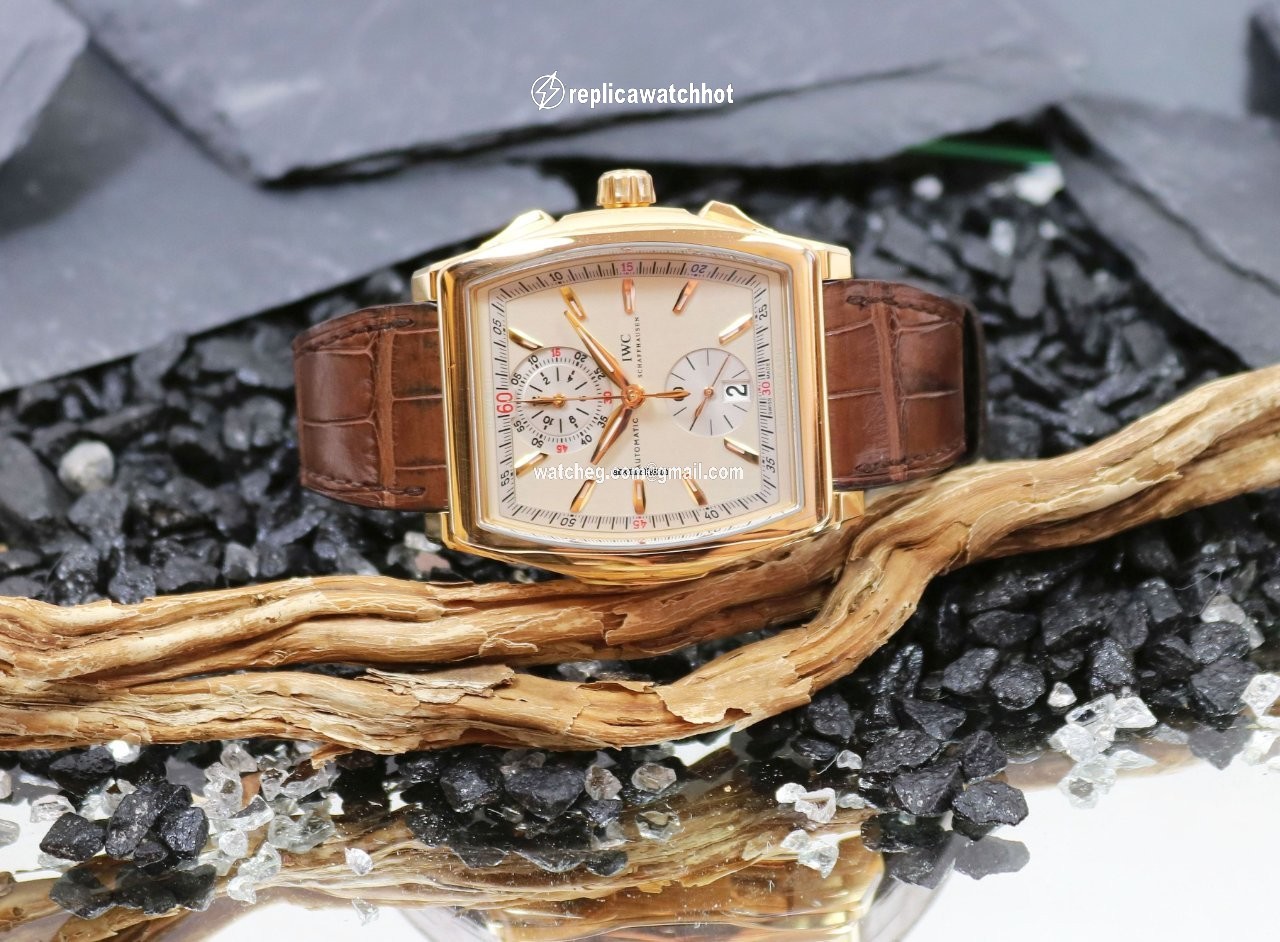 IWC Da Vinci Chronograph Mens watch Unisex Automatic Rose gold 376402 3