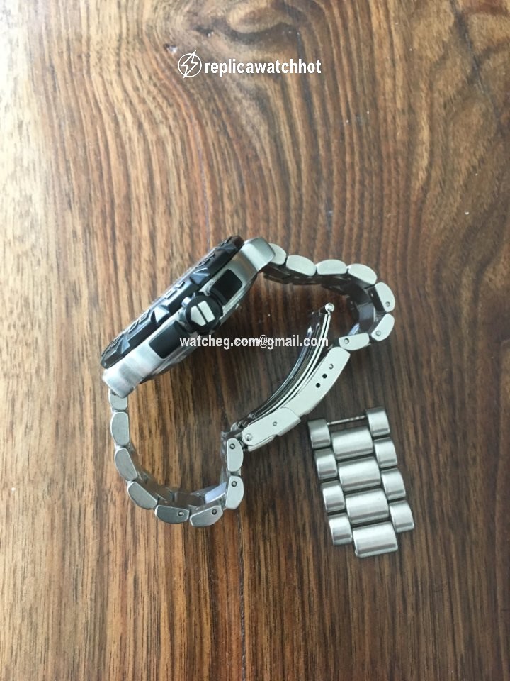 TAG Heuer Formula 1 Quartz Mens watch Unisex Quartz Steel WAH1011.EWA8457 3