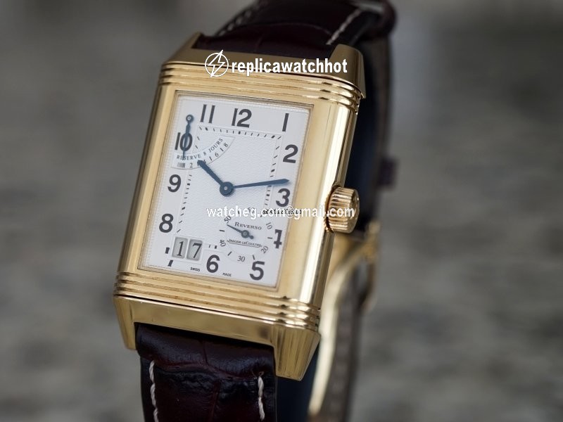 Jaeger-LeCoultre Reverso Grande Date Yellow gold 240.1.15 3