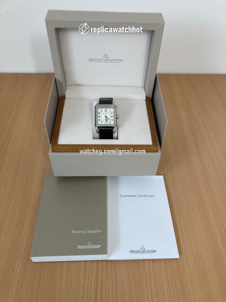 Jaeger-LeCoultre Reverso Squadra Hometime Mens watch Unisex Automatic Steel Q7008420 3