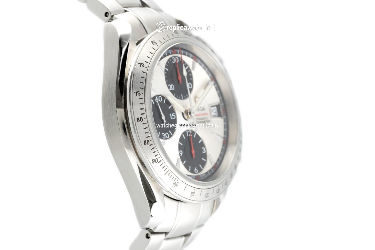 Omega Speedmaster Date Mens watch Unisex Automatic Steel 3211.31.00 3