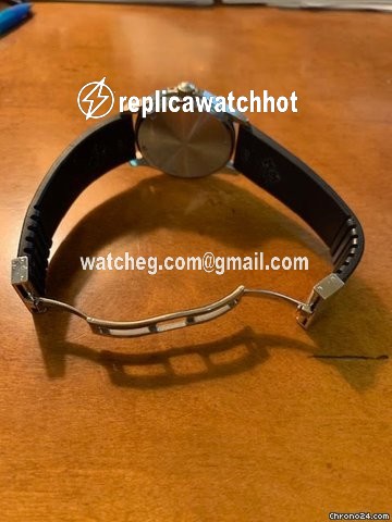 Patek Philippe Aquanaut Mens watch Unisex Quartz Steel 5064 3