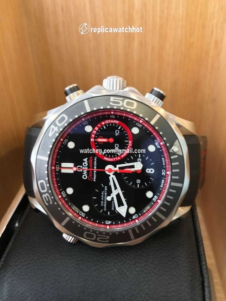Omega Seamaster Diver 300 M Mens watch Unisex Automatic Steel 212.32.44.50.01.001 3