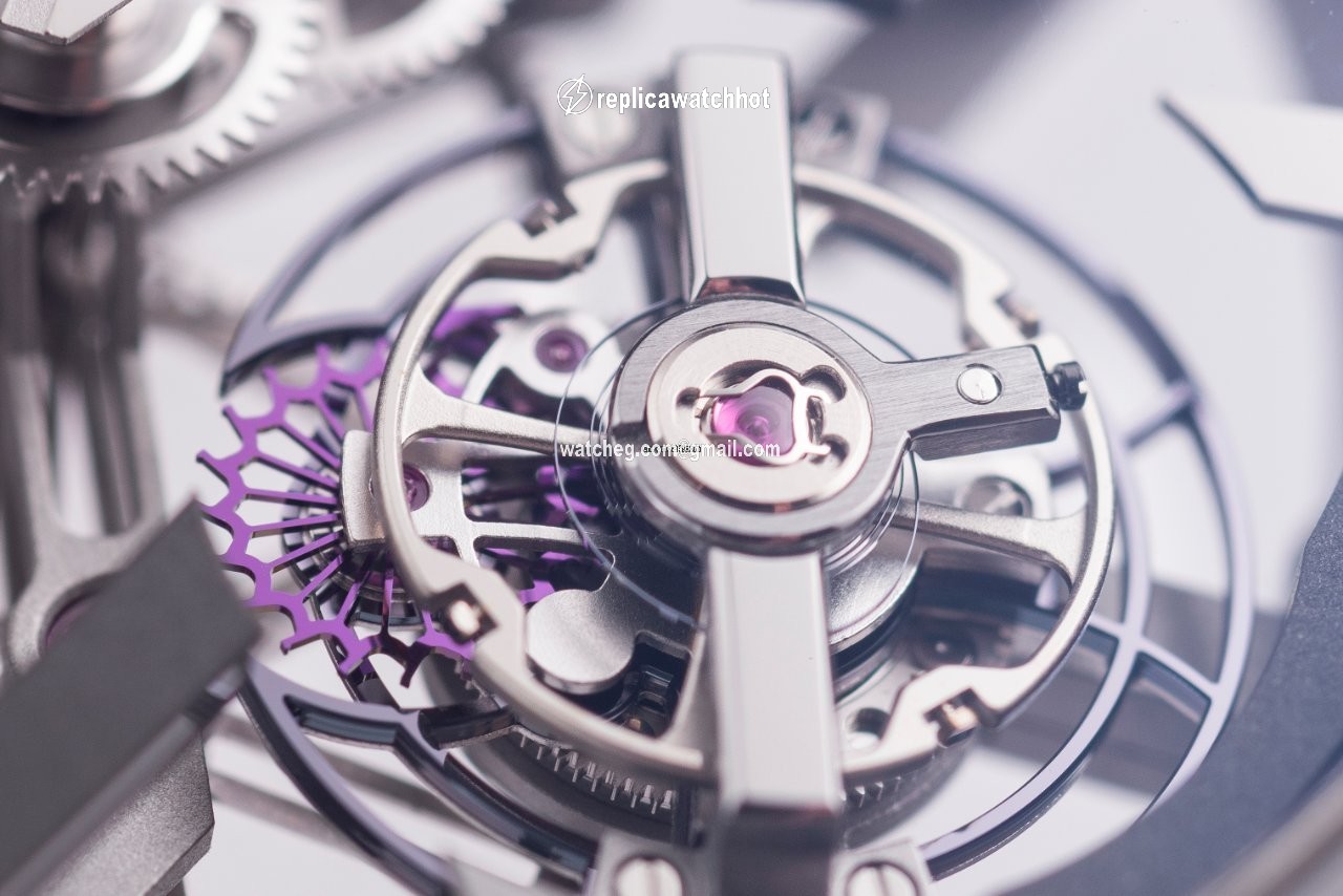Ulysse Nardin Executive Skeleton Tourbillon Mens watch Unisex Manual winding Titanium 1713-139 43 3